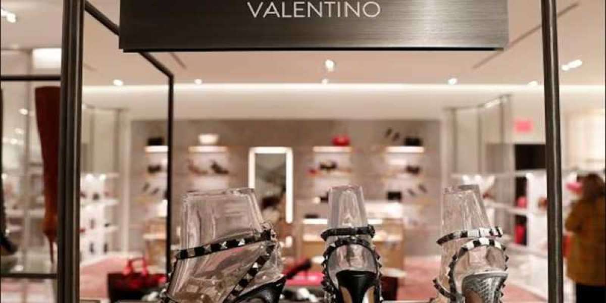 Valentino Sale trends that feel immediately wearable