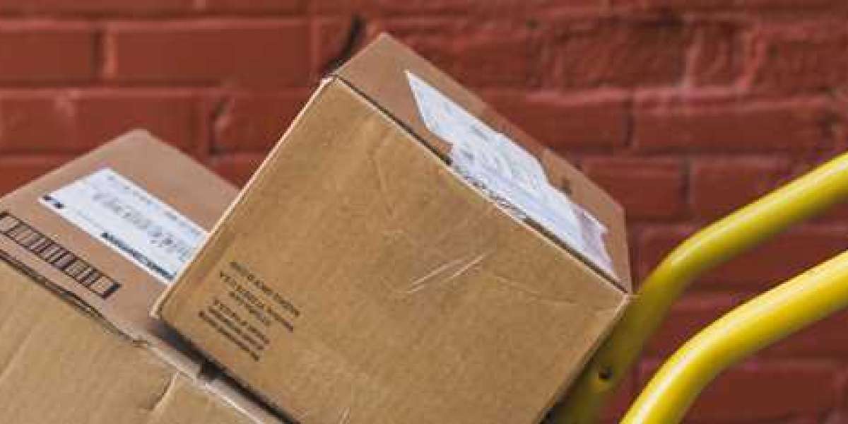 How to Send Large Parcels to the USA: A Complete Guide